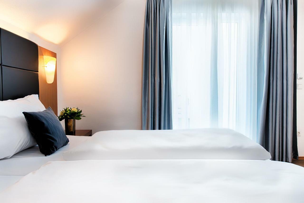 Achat Hotel Бад-Дюркгайм Екстер'єр фото